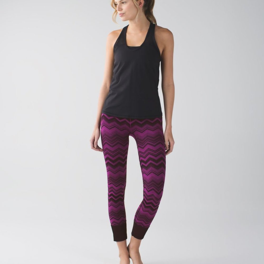 EUC | lululemon Ebb to Street Heathered Regal Plum